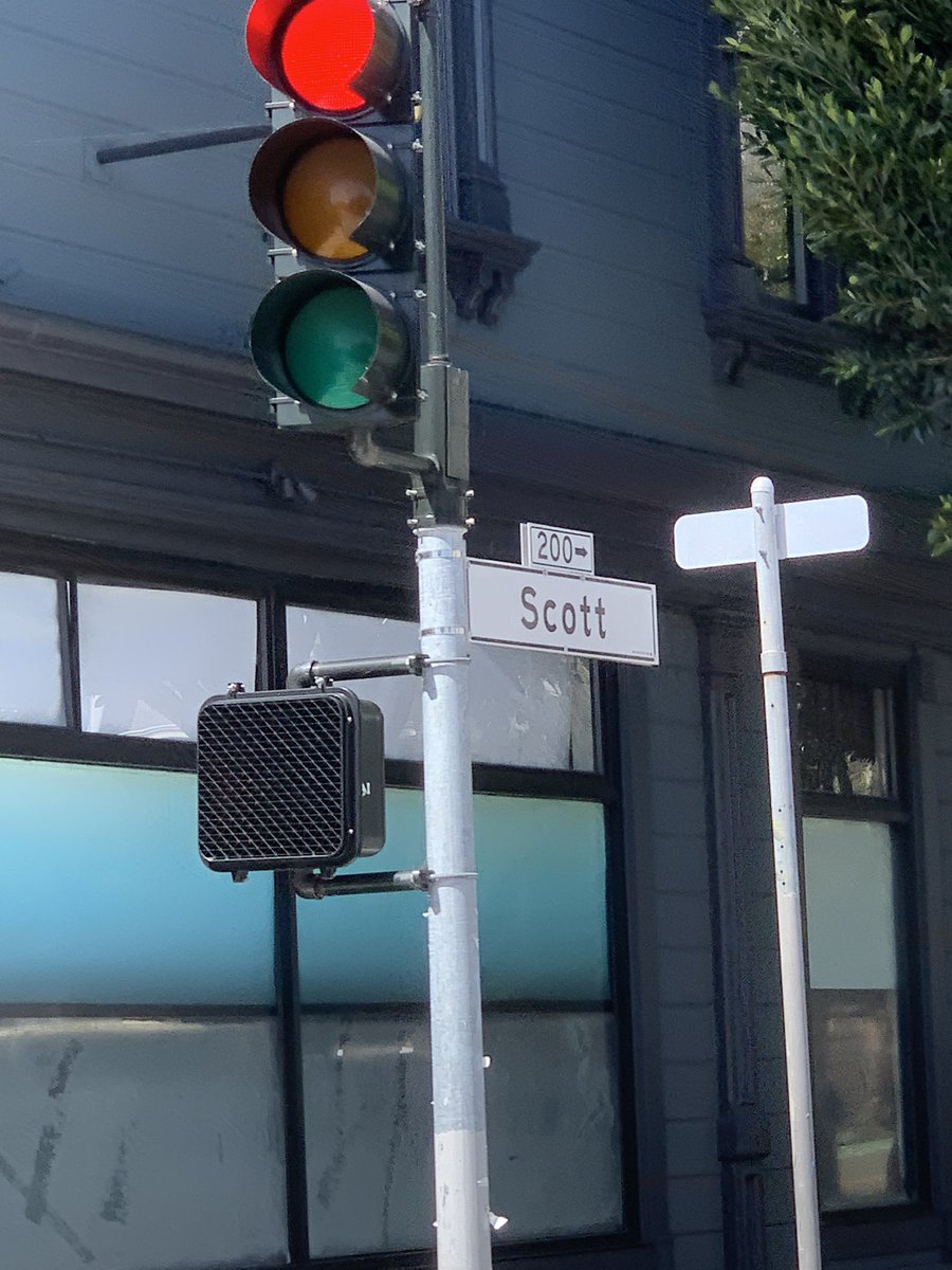 RiverCourtSML's tweet photo. Had to go to Scott Street today 💙 #ItsanOTHthing https://t.co/vdLKezJ4NP