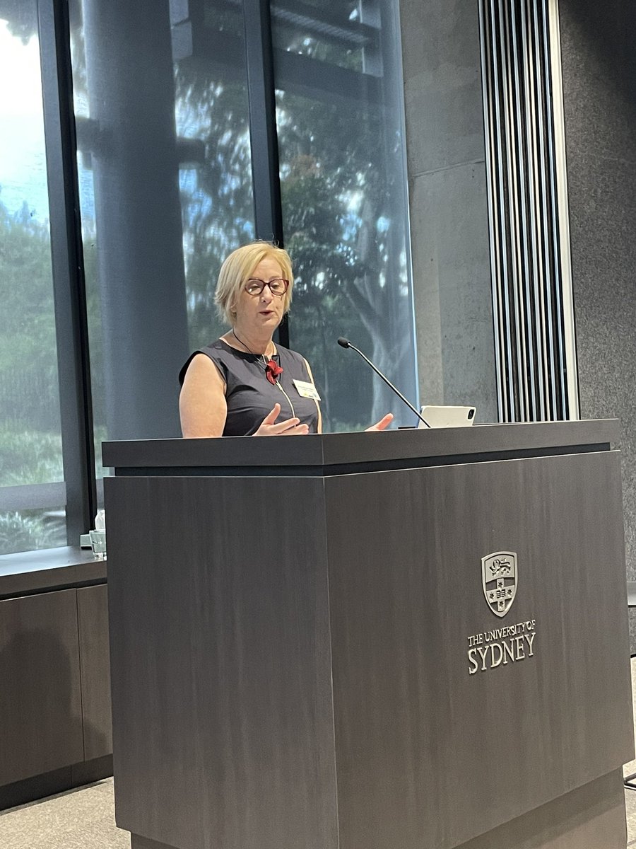 ifla_lbes's tweet image. Finally our Chair @mmbgc concludes a wonderful seminar by thanking our speakers, delegates, sponsors and all involved. Special thanks to our hosts Philip and Margie and their teams. #iflabuild2023