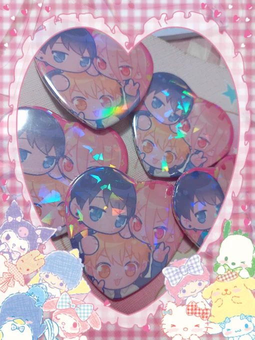 heart badges are finally here!!! gonna continue packing mail orders with heart pins today  