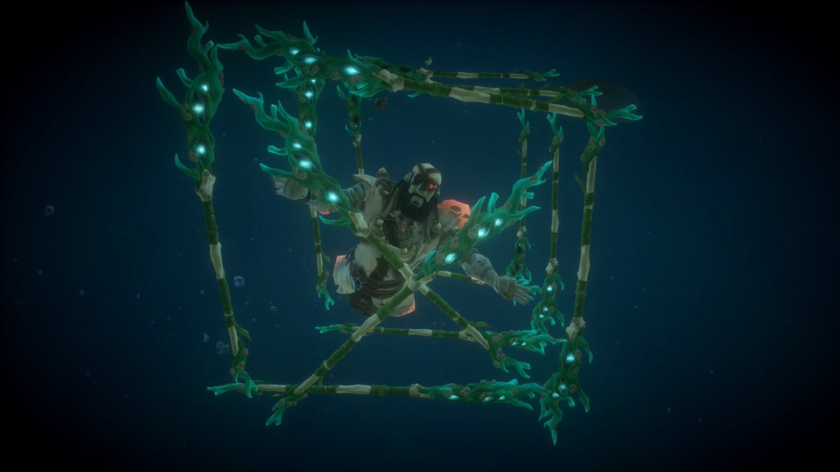 Quite the catch in the cage today, none other than a shrouded ghost!  #seaofthieves <a href="/seaofthieves/">Sea of Thieves</a> #sotshot