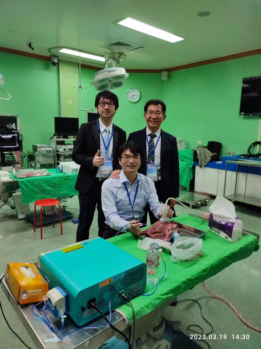 MicrowaveEco's tweet photo. #ECOactivities
#workshop at The 44th of Annual Meeting of The Endocrine Society and The Diabetes Association of Taiwan
They are interested in #ECOMedical #SABERWAVE 200G!❤️❤️

🗣We also provide #mwa training sessions in Taiwan.
All interested 📧info@njeco.com.cn https://t.co/DnsYPtBTI5