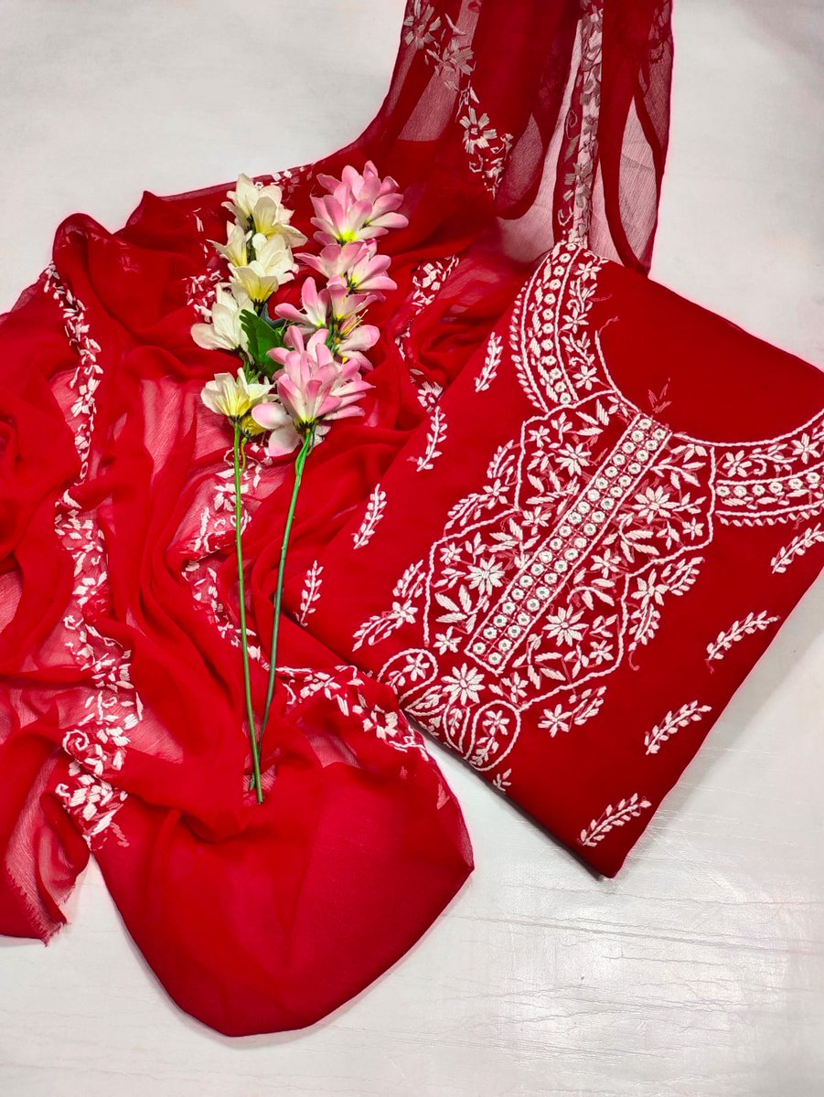 clothinacraft's tweet image. Traditional Wear Collection 💕
2-Piece Suit (unstitched) 
Shirt &amp;amp; Dupatta Multi Thread Work
Pure Pakistani Fabric | Embroidery
Front Full work | Sleeves  work
Full Embroidered Two Side Border Dupatta
DM 0345 3850467

#clothinacraft #embriodery #pakistanifabric #threadwork