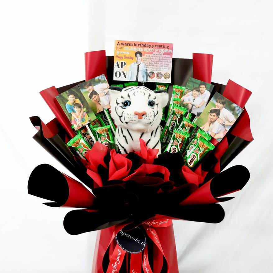 simple gift from trigon ph . 
<a href="/perthppe/">PERTHPPE</a> @AllAroundPerth <a href="/PS_OfficialTH/">|||🏳️‍🌈PERTHSAINTSATION OFFICIAL TH</a>