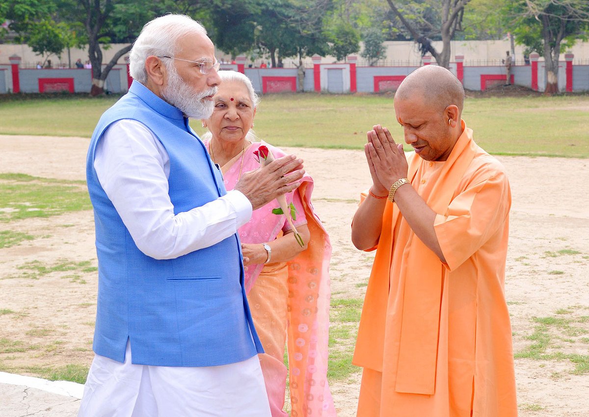 Yogi Adityanath (@myogiadityanath) on Twitter photo 2023-03-24 05:41:31 आदरणीय प्रधानमंत्री श्री @narendramodi जी का उत्तर प्रदेश आगमन पर 25 करोड़ प्रदेश वासियों की ओर से हार्दिक अभिनंदन! आदरणीय प्रधानमंत्री श्री @narendramodi जी का उत्तर प्रदेश आगमन पर 25 करोड़ प्रदेश वासियों की ओर से हार्दिक अभिनंदन!