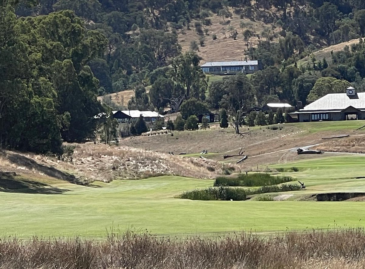 Had the pleasure of playing Cathedral Lodge this week. What a fantastic property @brianvella <a href="/YettiGolf/">Yetti1</a>