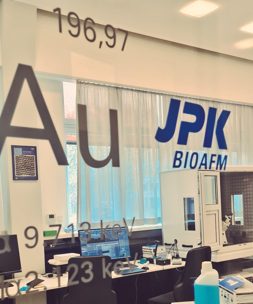 Had a super fun day at <a href="/bruker/">Bruker</a> in Berlin getting some hands-on 👐 practice with the integrated FluidFM <a href="/cytosurge/">Cytosurge AG</a> and checking out some of the latest in their BioAFMs 😍 The euro-whirlwind visit continue...