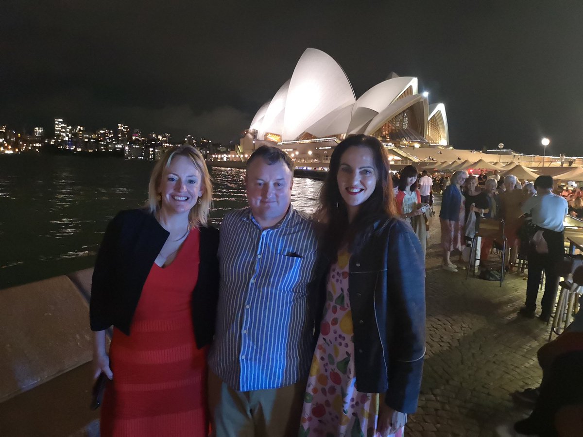 KatCuttriss's tweet image. With these fabous colleagues at the start of this most inspiring, uplifting, fantastic week!
#iflabuild2023 
@cathalmccauley @librarypaula