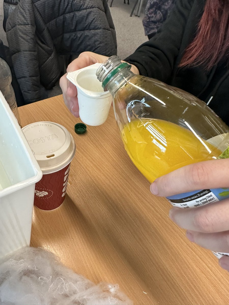 MissDodd16's tweet image. Thank you @williamh1997  and @HeidiWinrow  for another creative curriculum session! We learnt all about cross-curricular activities linking with books. @EHU_FOE #mathematics #KS1 #keystage1 #primaryschool #traineeteacher #teaching #education #crosscurricular #designandtechnology