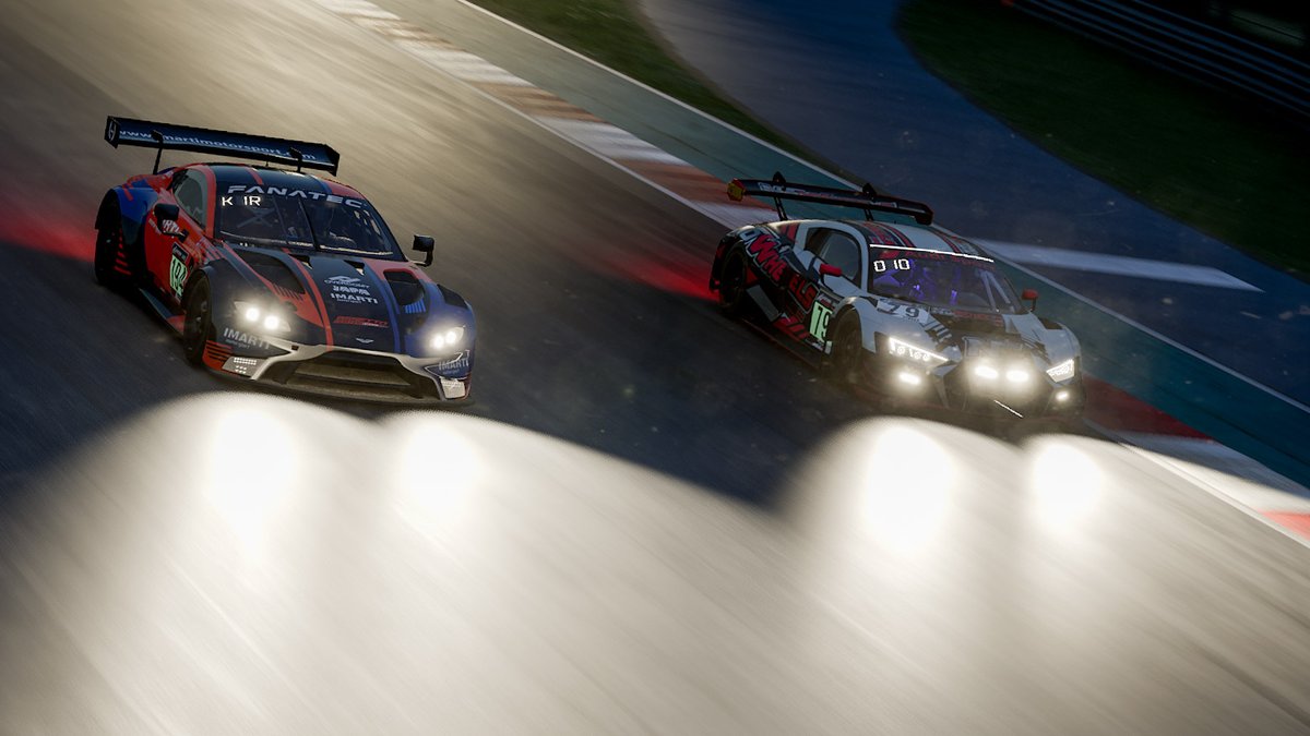 AH_eSportsTeam's tweet image. Objetivo 🎯 P8!
@kkirilovOficial afianza Top 10 en la general del campeonato de @NoWheelsSim.
P11 en una carrera de empujar en todo momento.
Enhorabuena a todos los participantes, en especial a @damiabonsfills por su primer puesto en el campeonato.
Trabajazo en 📺 a @JaviviQuilon