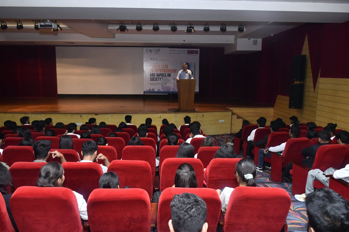 KCCinstitutes's tweet photo. KCCILHE organised a seminar on 'Youth lead entrepreneurship and impact on society' 

#kcc #kccinstitutes #kcciilhe #kccitm #ggsipu #ipuniversity #aktu #bba #bca #bajmc #bcomh #btech #greaternoida #mba #bballb #ballb #mtech  #G20 https://t.co/SBWKDz3mnL