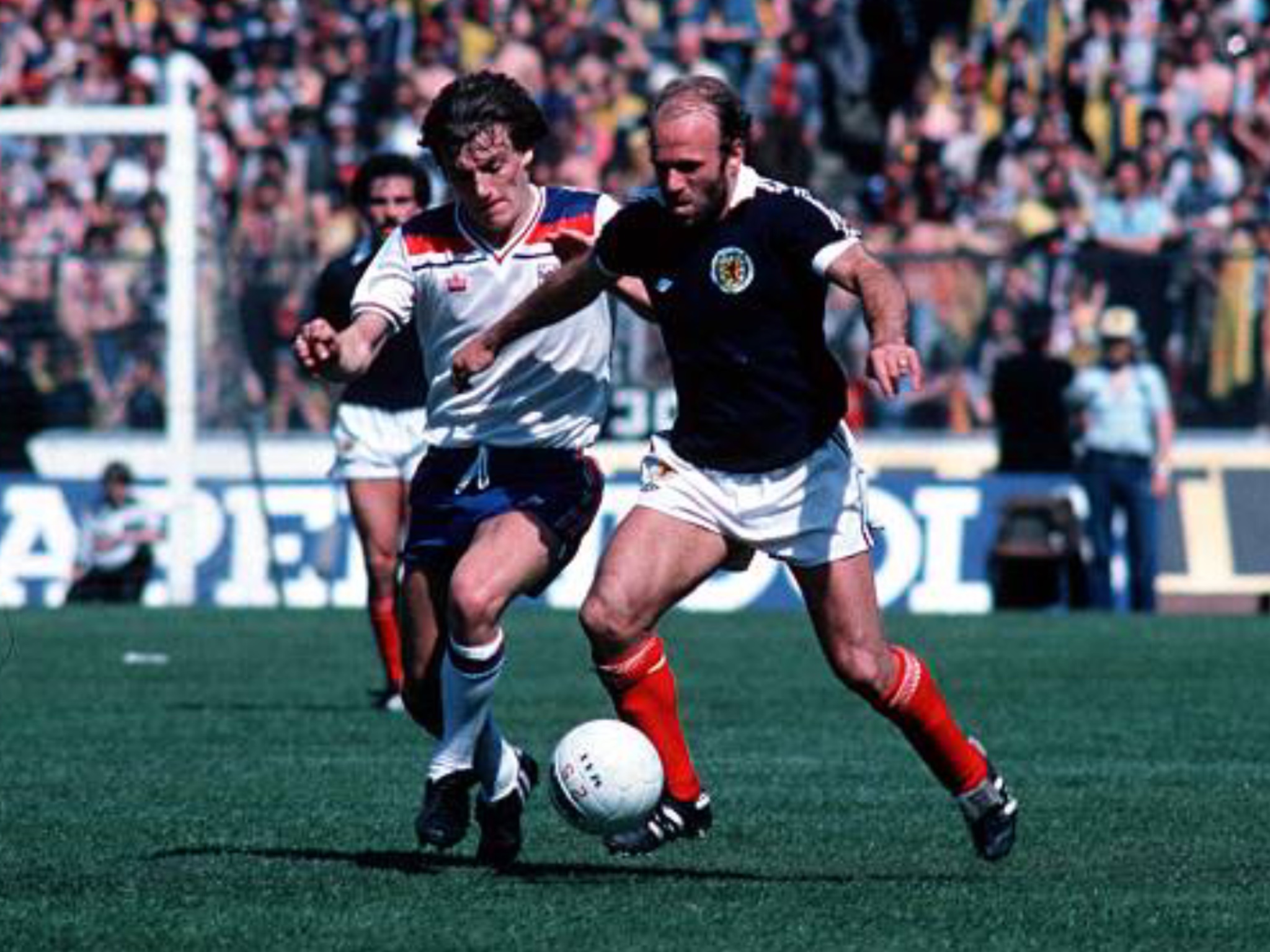 Archie Gemmill  Happy Birthday 