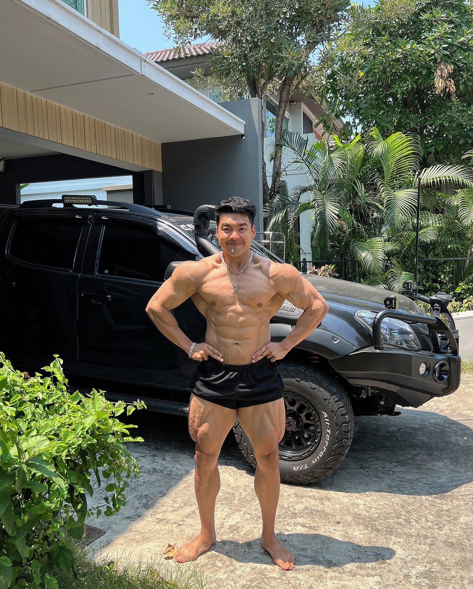 TrainerAVittaya's tweet photo. 𝓗𝓲 𝓕𝓻𝓲𝓭𝓪𝔂 ☀️🔥💪🏻🙂✌🏻
#881 #ทีมอบอุ่น
________________________________
#RoadToMRTHAILAND2023
#DietMode #PreContest
#TrainerA #PersonalTrainer 
#เทรนเนอร์ #เทรนเนอร์ส่วนตัว 
#รับสอนออกกำลังกาย
#รับเทรนตัวต่อตัว #รับเทรนส่วนบุคคล
#รับเทรนนอกสถานที่ #รับเทรนตามคอนโด https://t.co/uWldgHexDD