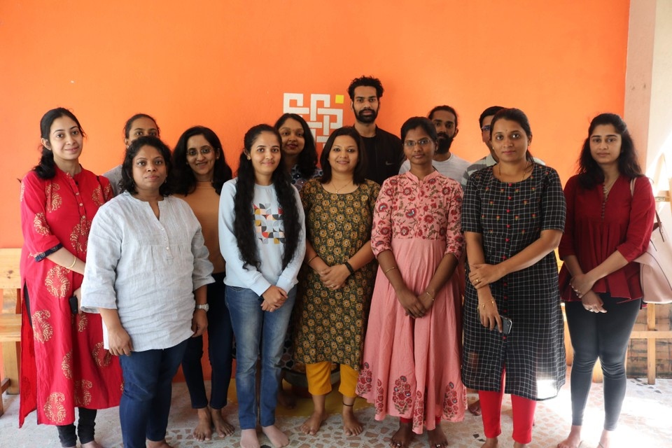 rangdebharat's tweet photo. Art is a place for students to learn, trust their ideas and themselves and explore what is possible. ⁠
⁠
Our new batch for a Diploma in Fine Arts starts on April 15.⁠
Join us to improve your drawing and painting skills.⁠
For more info click the link https://t.co/YF8qdVl7DB  https://t.co/RdeU0N7Uts