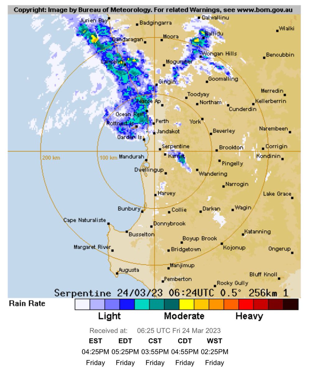 bikewalkperth's tweet image. If I saw this radar image , I’d predict that there is a high probability of precipitation! BOM didn’t see it this way? #PerthWeather