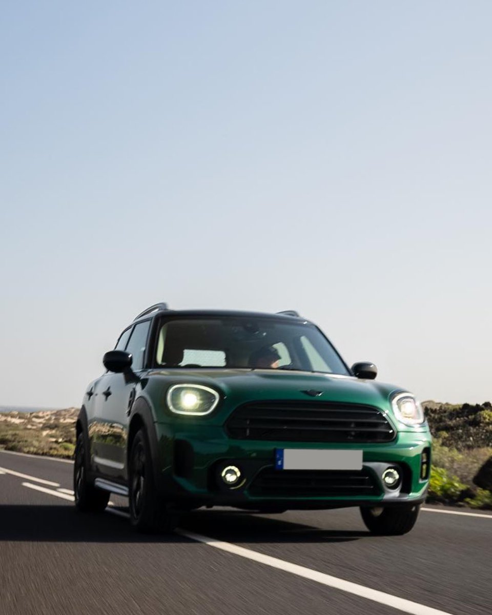 A day at the beach is fun, but a drive to the beach is better. 😎

#MINICountryman #MINI