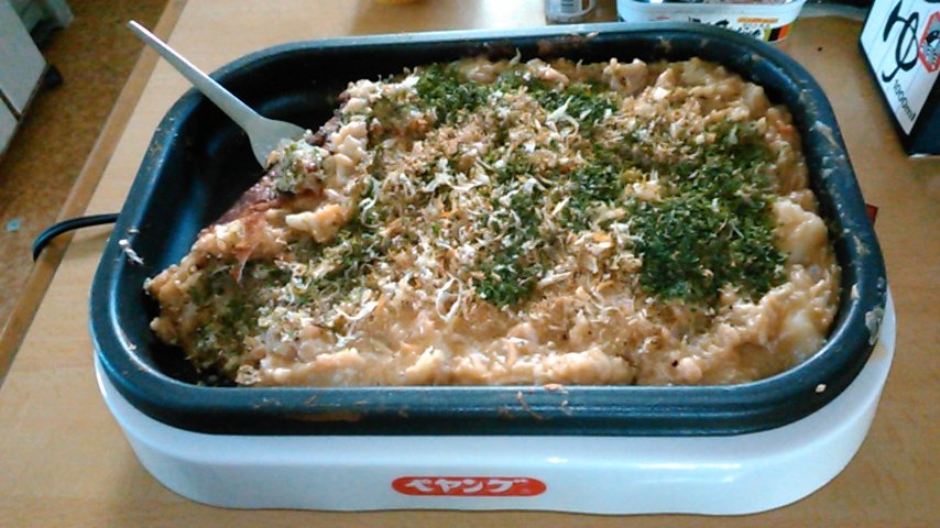 最近は焼きそばの袋麺やもんじゃまで
この焼きペヤングマシーンで作る始末である…😋 
