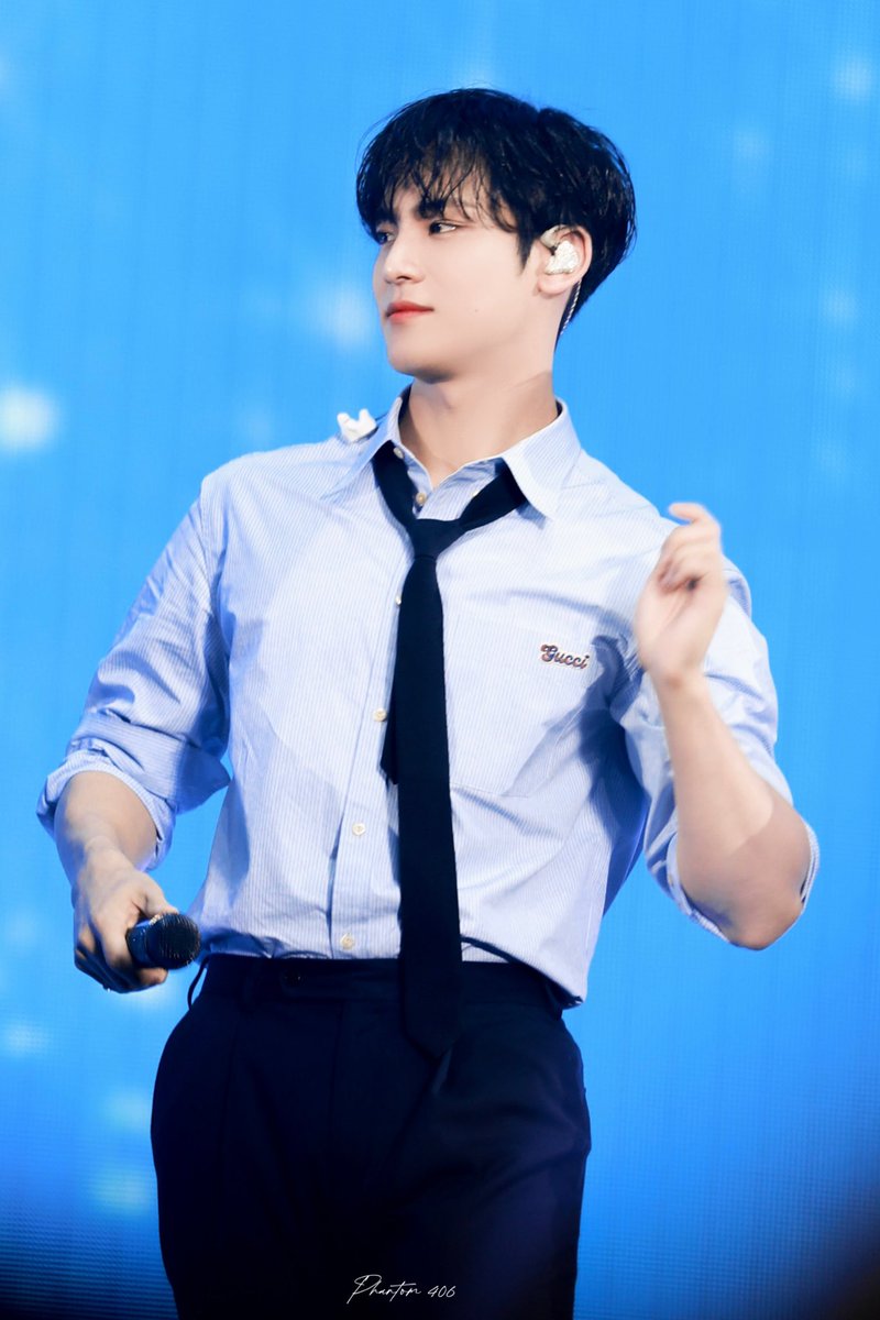 𝐏𝐡𝐚𝐧𝐭𝐨𝐦 𝟒𝟎𝟔 tweet media