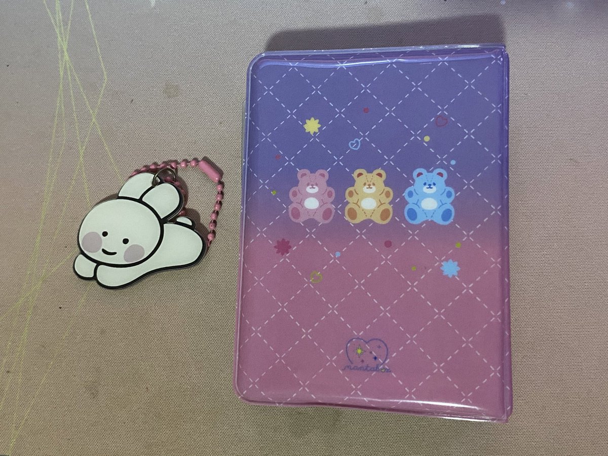 danicartz_'s tweet photo. #danisells_— wts lfb ph ww
⤿fluffy bearcollbook
﹂100 + lsf.
↳ not for sensitive buyers.
↳ payo / 3 days rsv.
↳free pf, keychain and unscanned qr
↳ dm or reply to claim!
t. wts lfb ph ww fluffy bear collbook enhypen bp gg bts https://t.co/p9YSYEmx5f