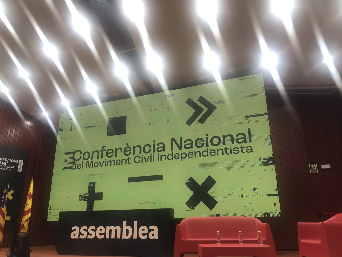 fll_cat's tweet photo. A l’acte de cloenda de la #ConferènciaNacionalMCI organitzada pels companys de l'@assemblea. Des de @sijcat hem assistit i participat en algunes de les ponències per debatre i aportar idees. https://t.co/SHYpyfRBuR