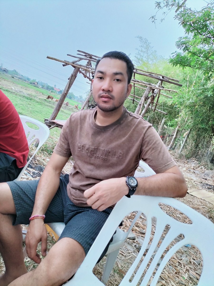 ຢາກນອນ