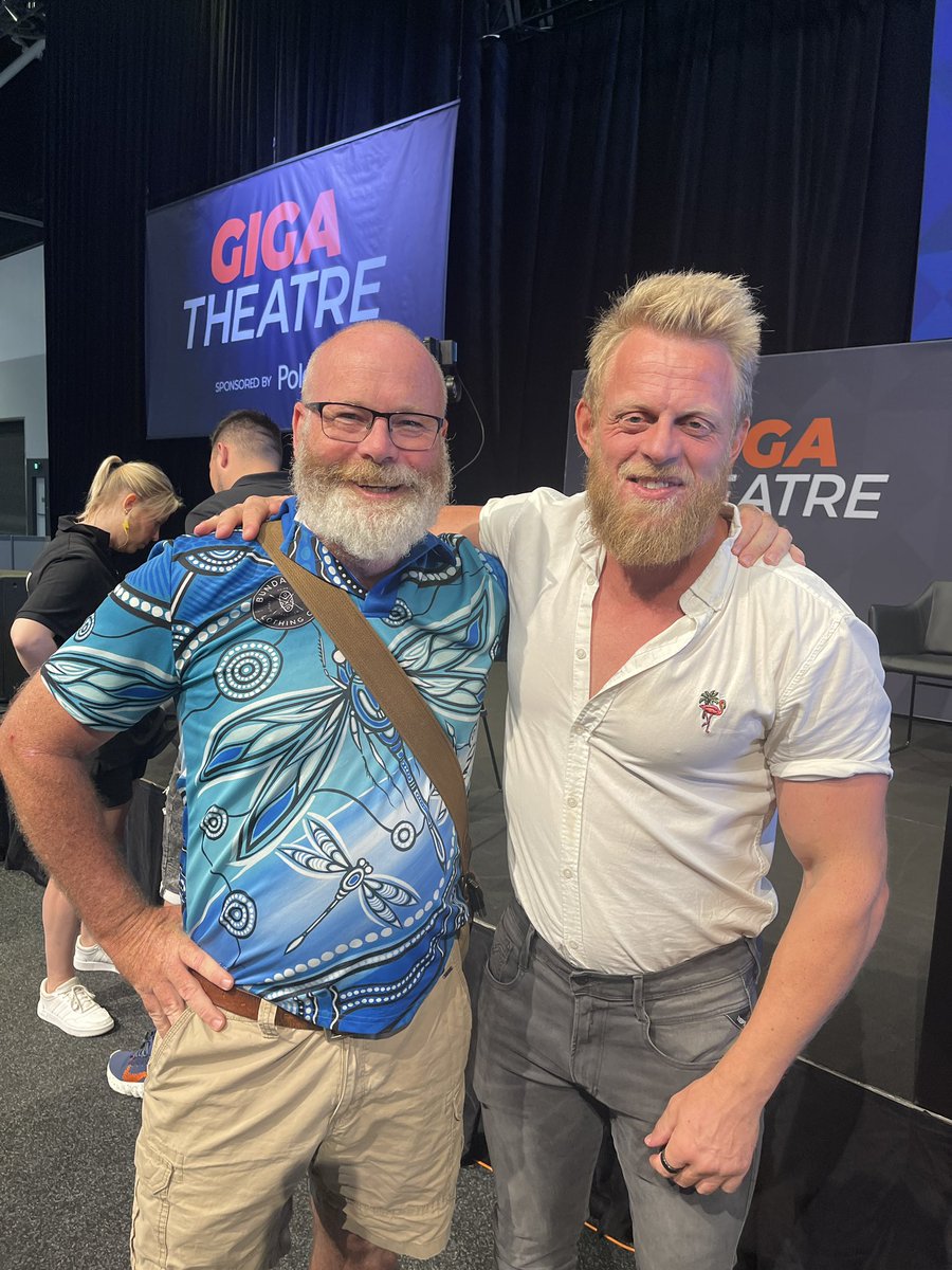 OzRecon's tweet photo. Wow! An amazing weekend. 
Explored the entire conference centre meeting most of the stall holders, sitting in forums and catching up with commentators and guests. 
The Dawn of a green age. It pleases my soul to have a glimpse of the future. @FullyChargedShw #FullyChargedLIVE #EV https://t.co/6IDf9Qgwga