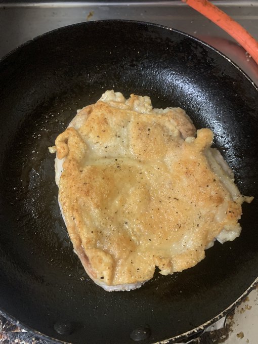 少し色づいて来ましたが、まだまだです( 'Д` ) 