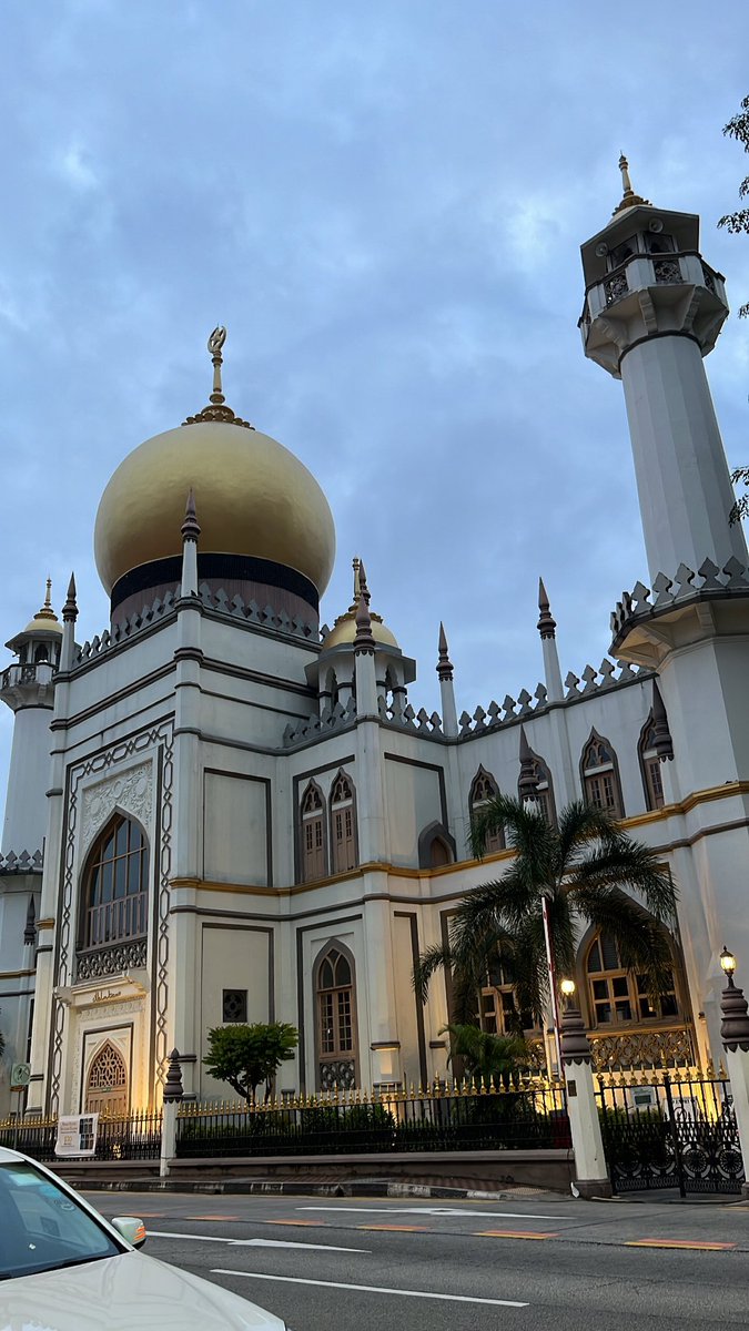 marsyafaizul's tweet photo. Trip KL-Singapore(USS) - KL Dalam masa satu hari

12am - Naik bas di TBS
6am - Sampai di Singapura (Golden Mile Tower)
1145pm - Naik bas balik KL

Yup trip terus masuk Spore, bukan JB. Bukan trip paling murah/selesa, tapi aku rasa ok je untuk quick trip. Meh nak share sikit. https://t.co/72voLskSJs
