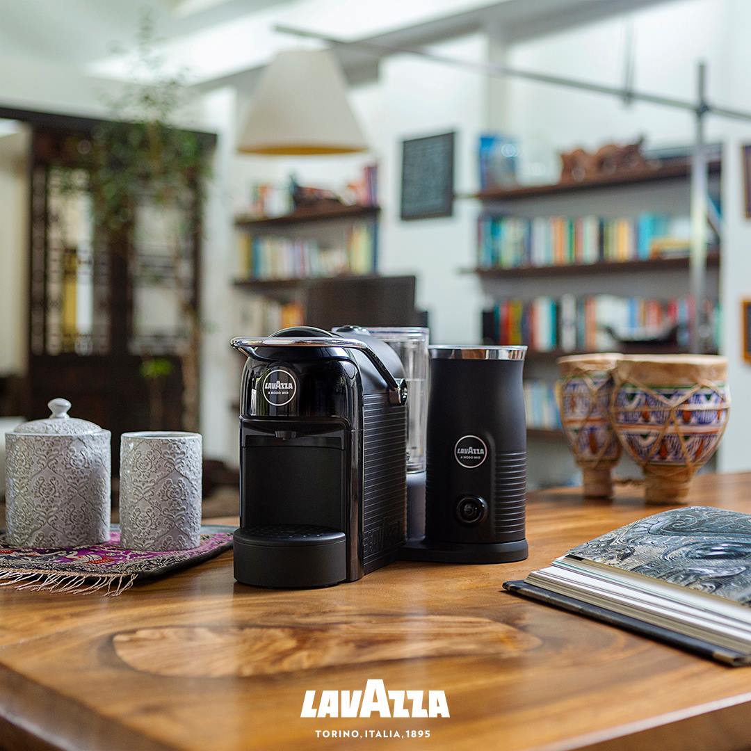 CoffeeClick_Ire's tweet photo. "My favourite family member is the coffee machine" - Unknown

Shop on our website 🛒
https://t.co/5CSWkBAoEl https://t.co/OudmAjCXzj
