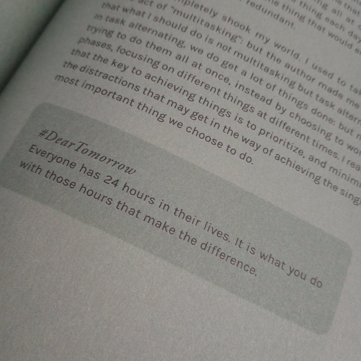 ayyochil's tweet photo. @literarybase https://t.co/NQa6XIR9uS