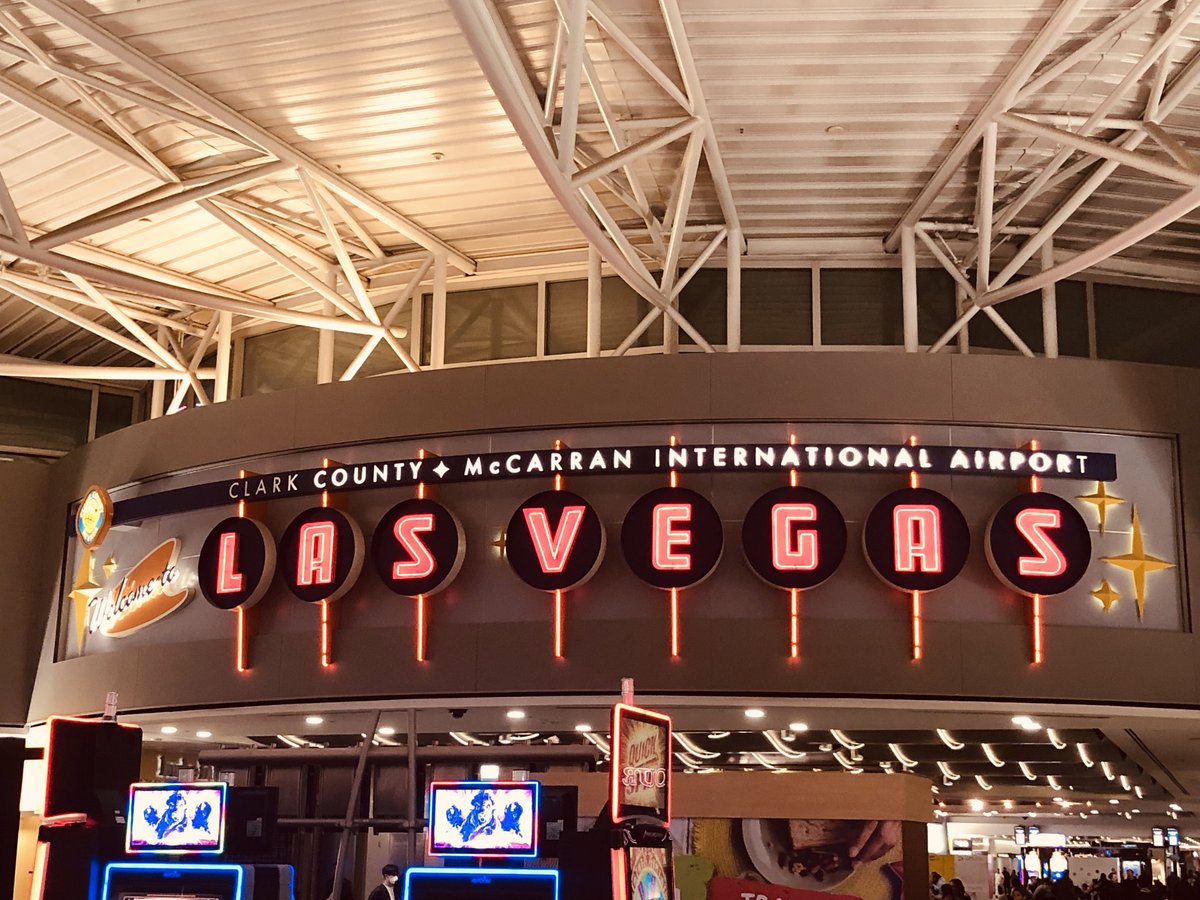 BasisCovered's tweet photo. Touchdown Las Vegas 🛬

Let’s have some fun‼️ https://t.co/IWCL4y4zDn