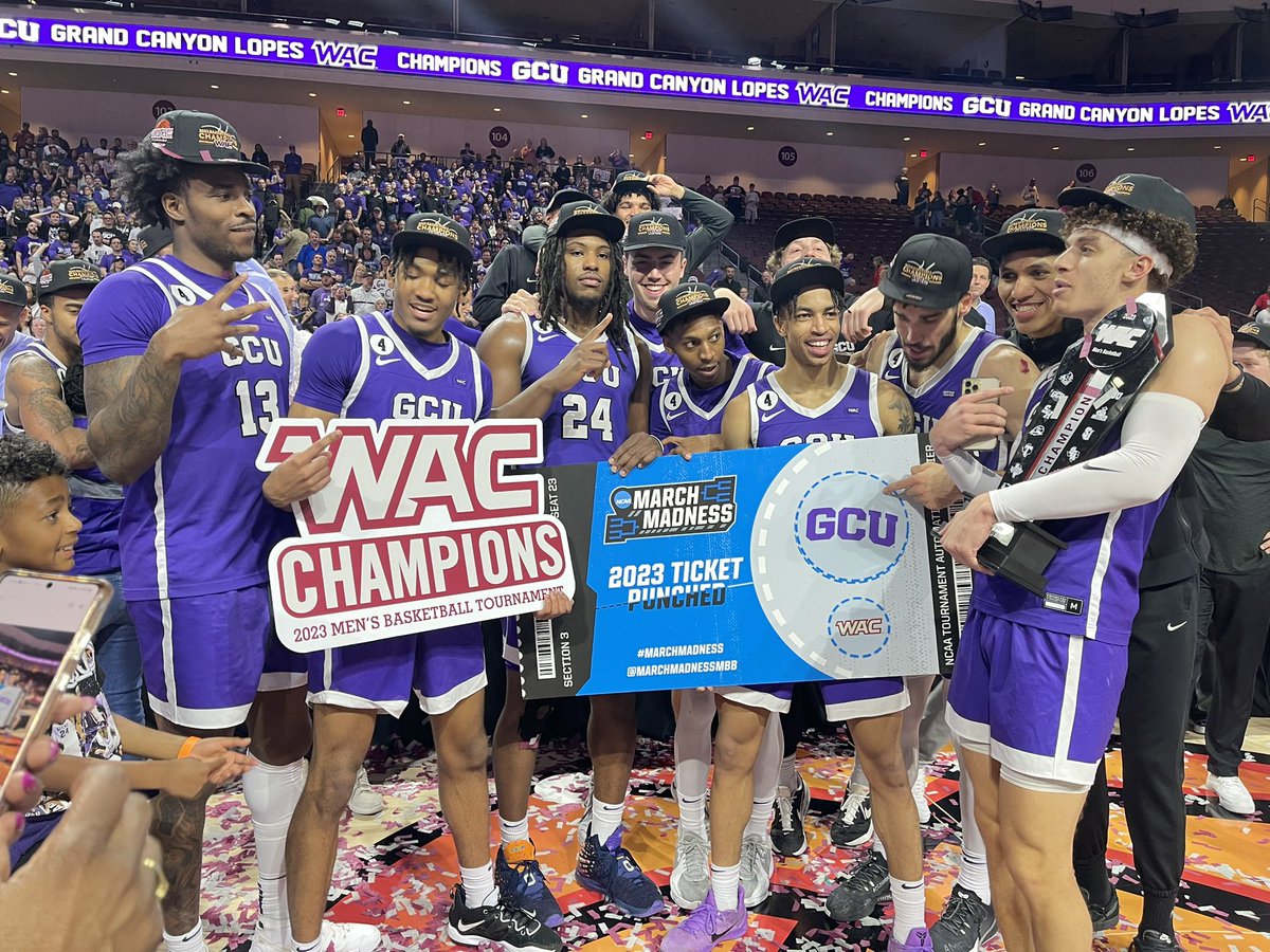 GCU_MBB's tweet photo. IS THIS REAL LIFE https://t.co/mZGn6hmn2W
