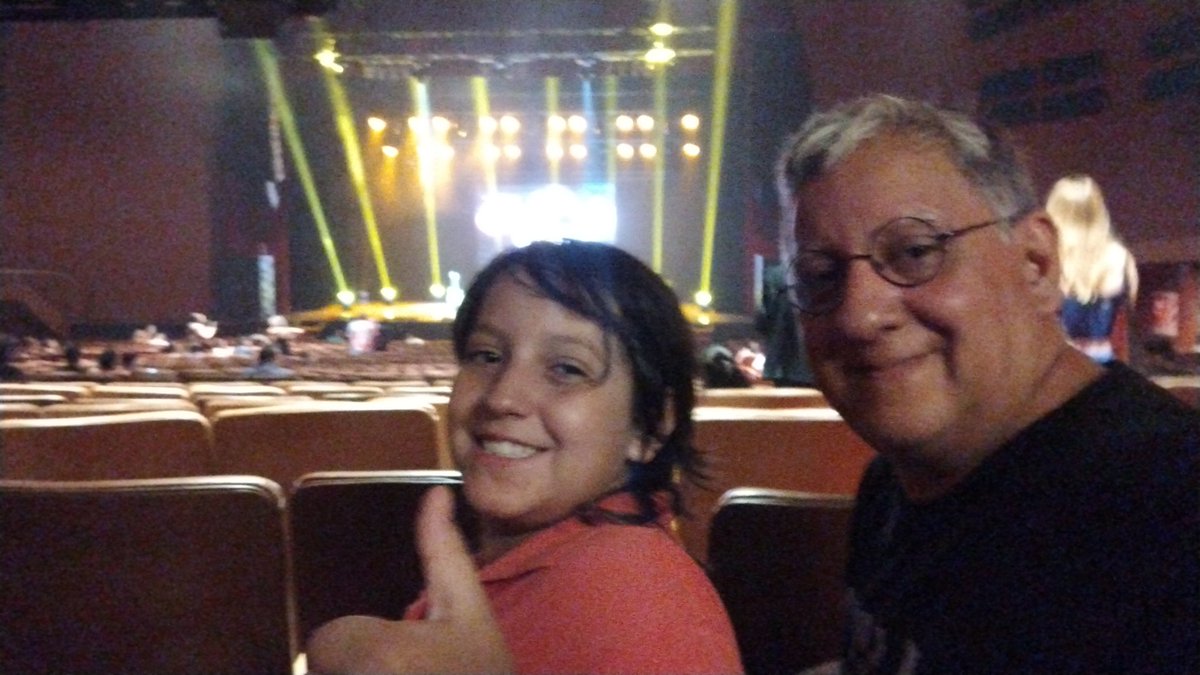 mnortelli's tweet photo. @franco_esca #humor del #bueno Por muchos #show en Argentina como el presenciado está noche en el @teatrogranrex https://t.co/XoEnn3LsOH