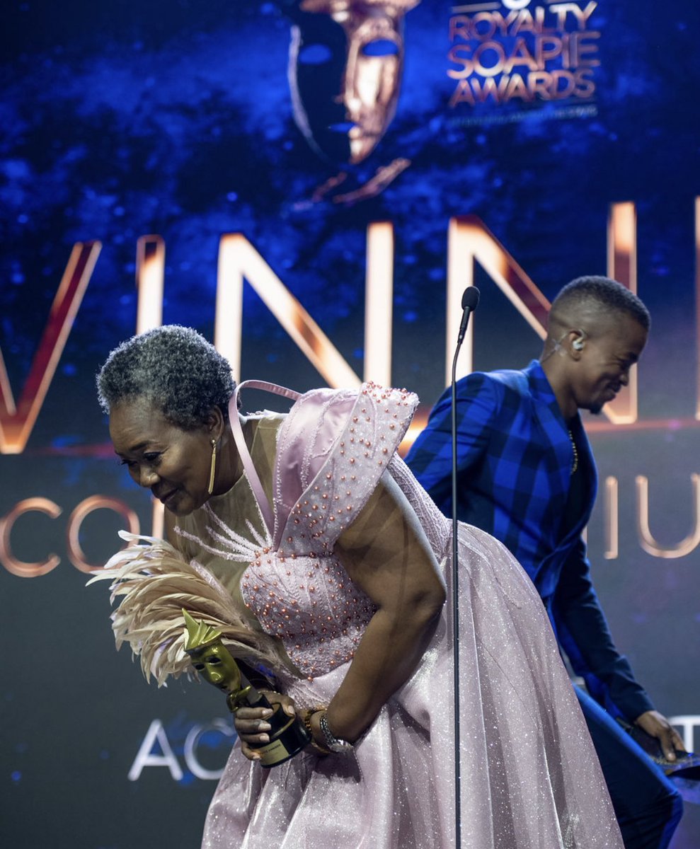 zizikodwa's tweet photo. Sending my appreciations Winnie Ntshaba, for a well delivered and artfully done installment of the Royalty Soapie Award.
Working together with all stakeholders in the sector we will continue to ensure initiatives like these of recognizing the creative arts are supported. https://t.co/SsNfT3ejW7
