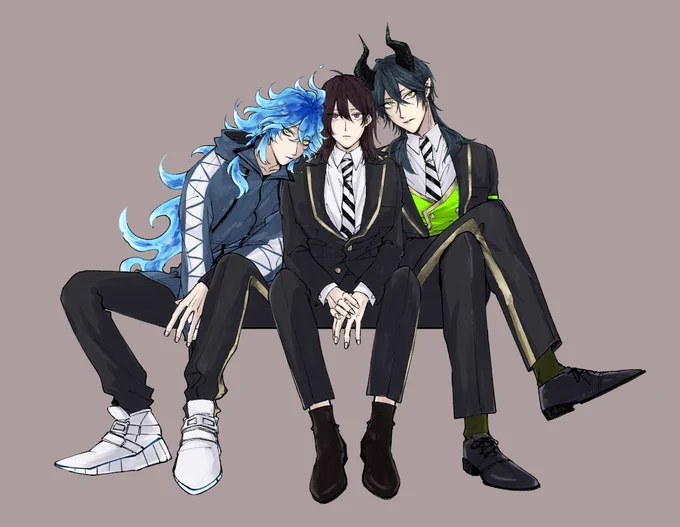 \挟まれ監督生/(→←) #twstプラスB 