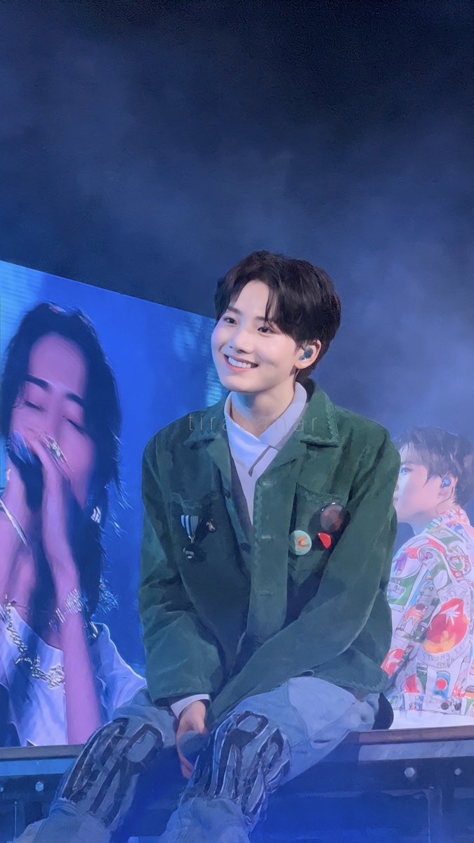 xxlei94's tweet photo. You shine like the stars 
You light up my heart https://t.co/omyy2BW4LQ