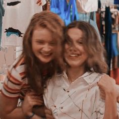 N01_15's tweet photo. 今天更新点别的😍 #elmax #StrangerThings #gl https://t.co/VIBNfUmAI3