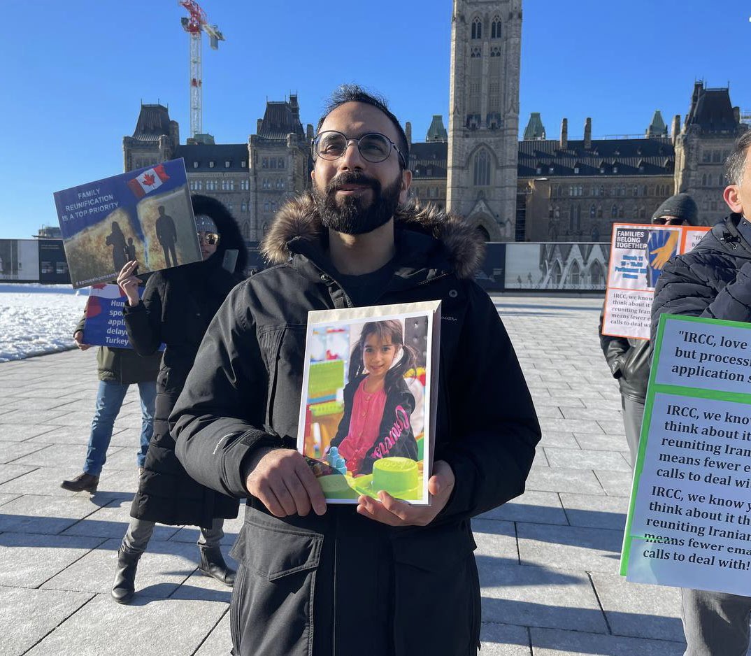 Iranian_SS's tweet photo. We demand faster processing of our #SpousalSponsorship applications. Canada must acknowledge the importance of family reunification and rectify its immigration policies. @CBCNews @CTVNews @natalinanoel @MortazaviMahsa @CitImmCanada https://t.co/cawIj2EVHl