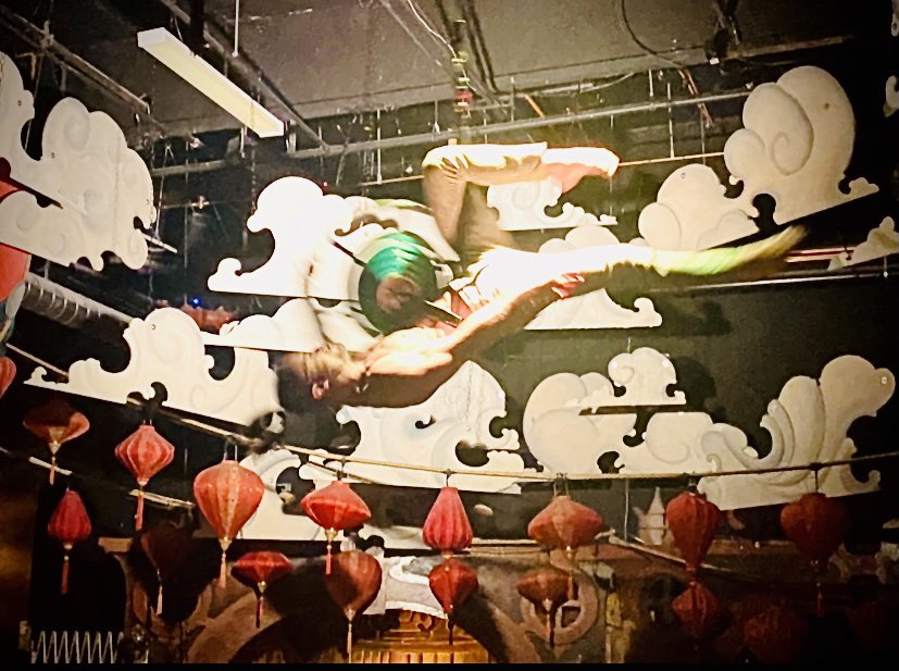 hcglobal22's tweet photo. Handstands, capoeira, a guy swinging from the lamp, and most original of all - a woman using a toilet plunger to talk out of her ass. 🪠 🪠 🪠 👀 Great show tonight at @LostSpirits1 . #LostSpirits #LasVegasNightlife https://t.co/j7V7pA9s6I