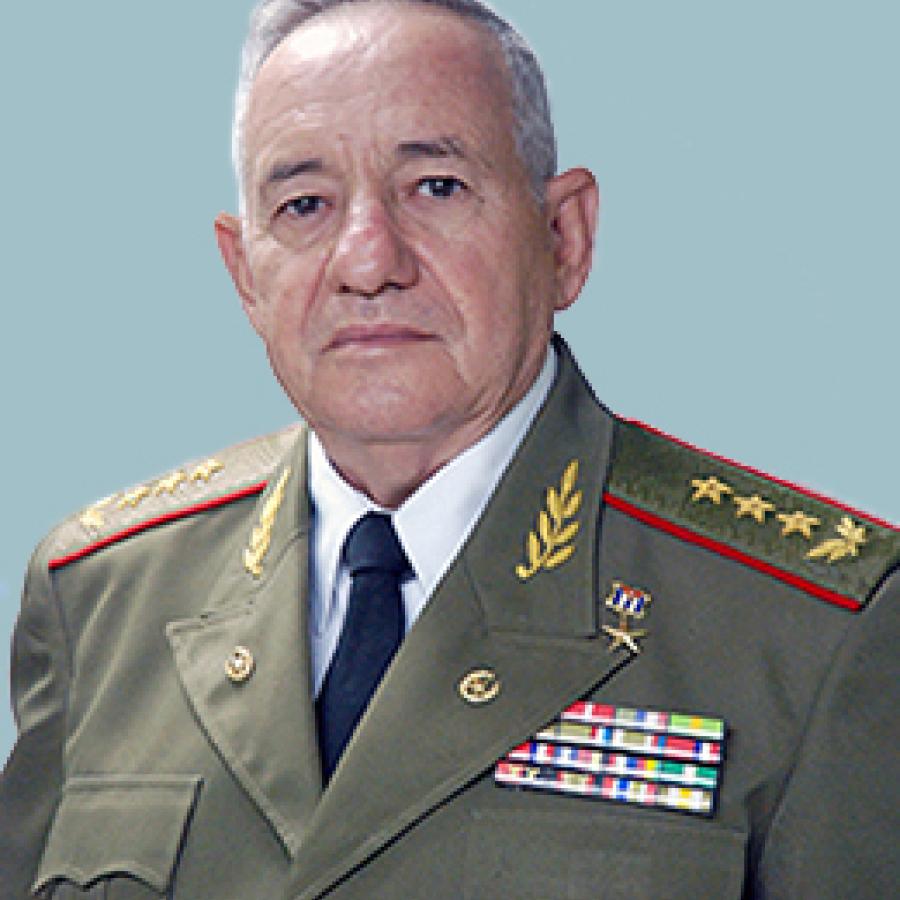 Hoy 12 de marzo cumple años este comprometido y leal soldado de la Revolución: el General Ramón Espinosa Martín. Felicidades le deseamos desde la #ProvinciaGranma.