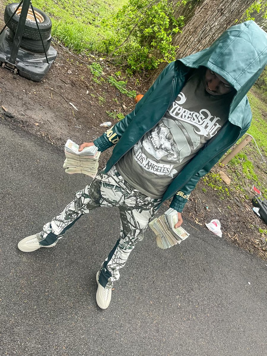 Look Lite But I’m Heavy 💰 #LLT