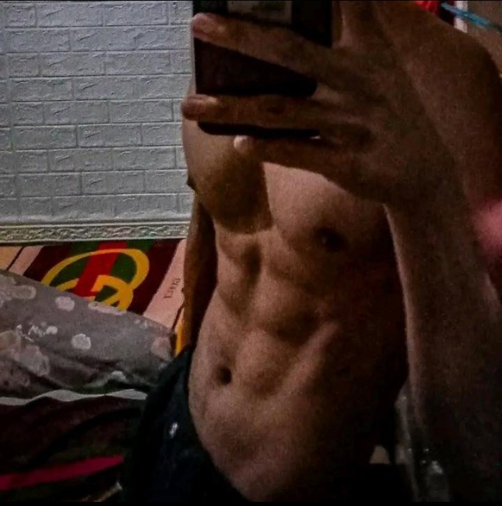 BedaAwis's tweet photo. want to be hugged💦 https://t.co/smSFK4cVVs