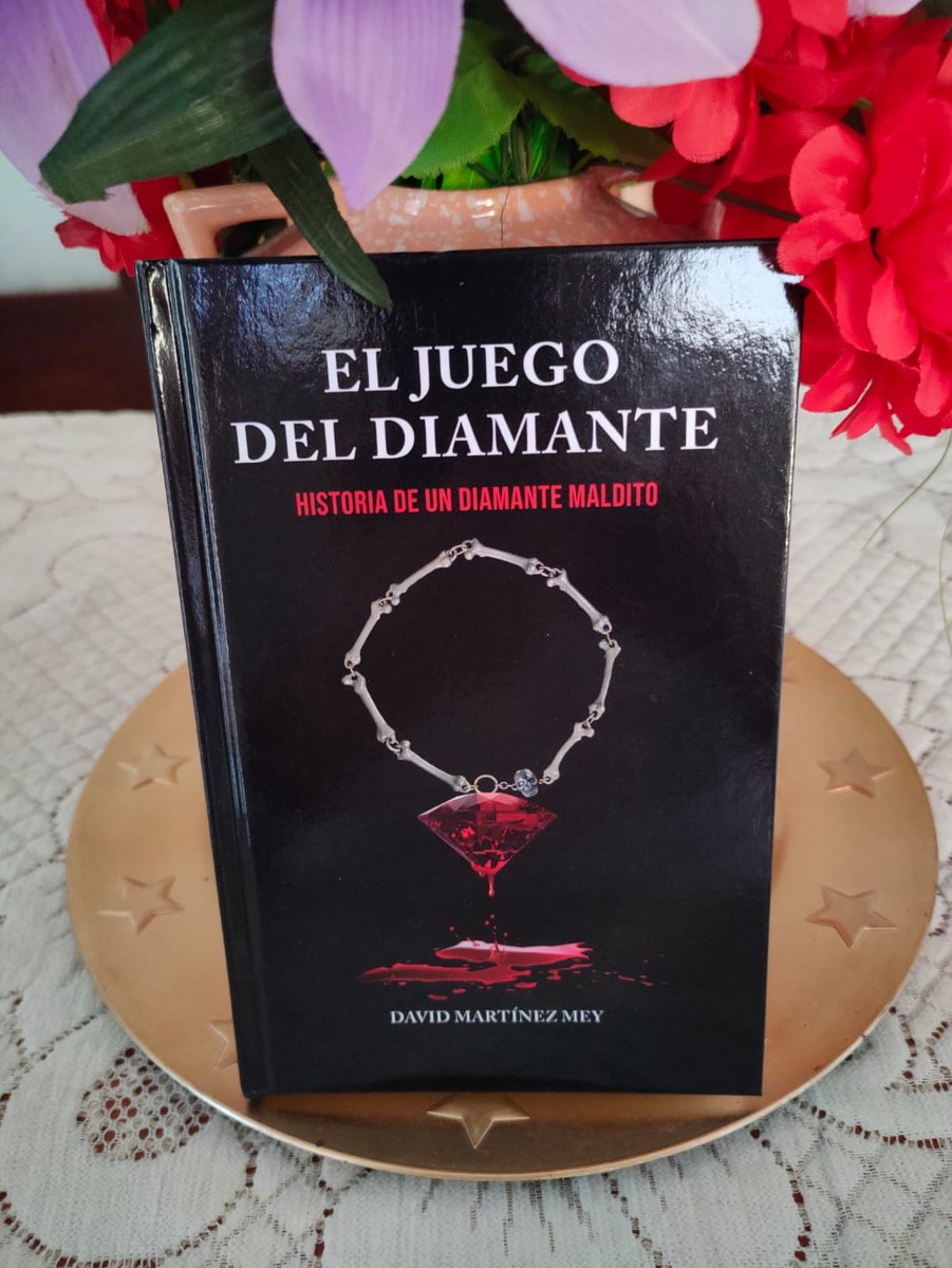 El juego del diamante TAPA DURA 
Enlace de compra: amzn.eu/d/1fzGzj0