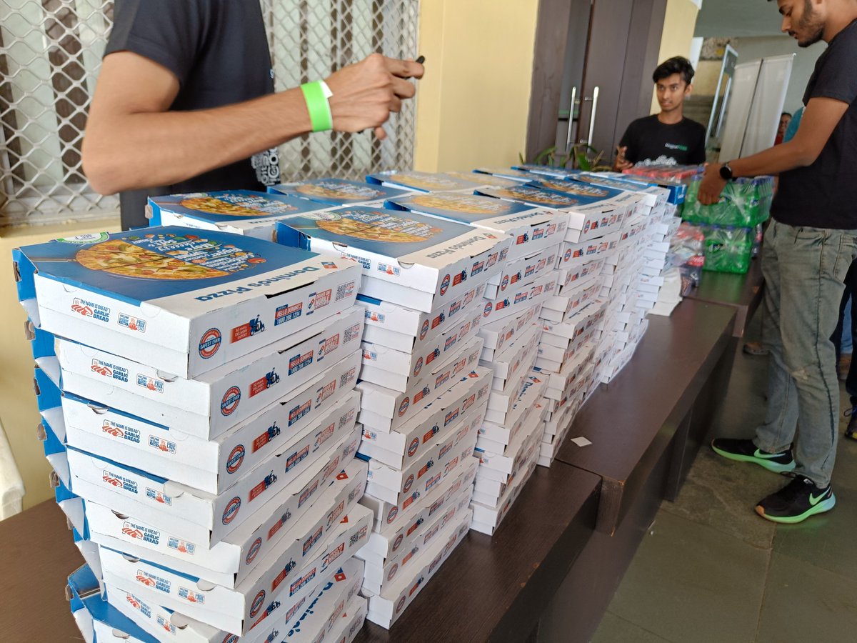 NagpurFOSS's tweet photo. Refreshment Time!!

#NagpurFOSS #IndiaFOSS #OpenSource #Nagpur #conference https://t.co/cs2oR130Pu