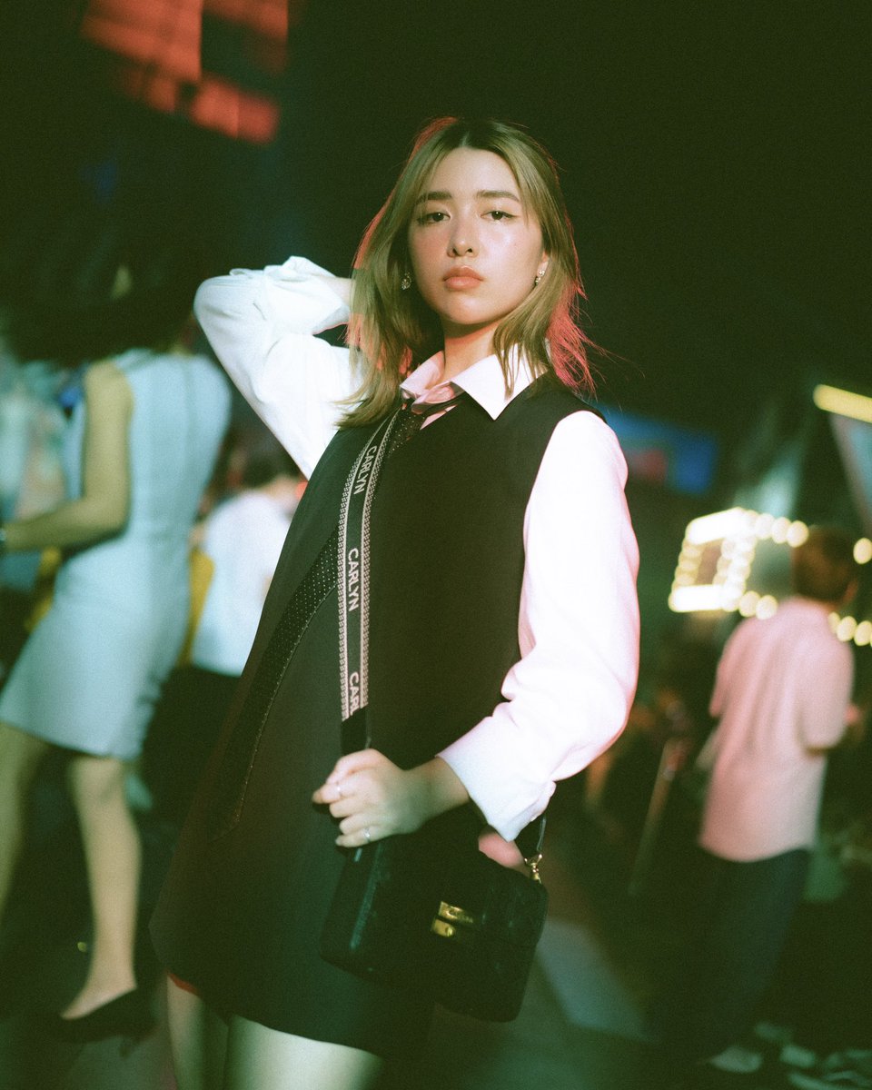 CHAYAKY_10's tweet photo. Cinematic mood fashion Vogue 10th fest
.
#VogueTH10thAnniversary
#Vogue10thFest
#Vogue10th
#PPsnap #Chayaky 
#NamneungMilinD
#janekunjiranut 
#pupejiradapa 
#jajanapaphat https://t.co/w6s2QCPwSS