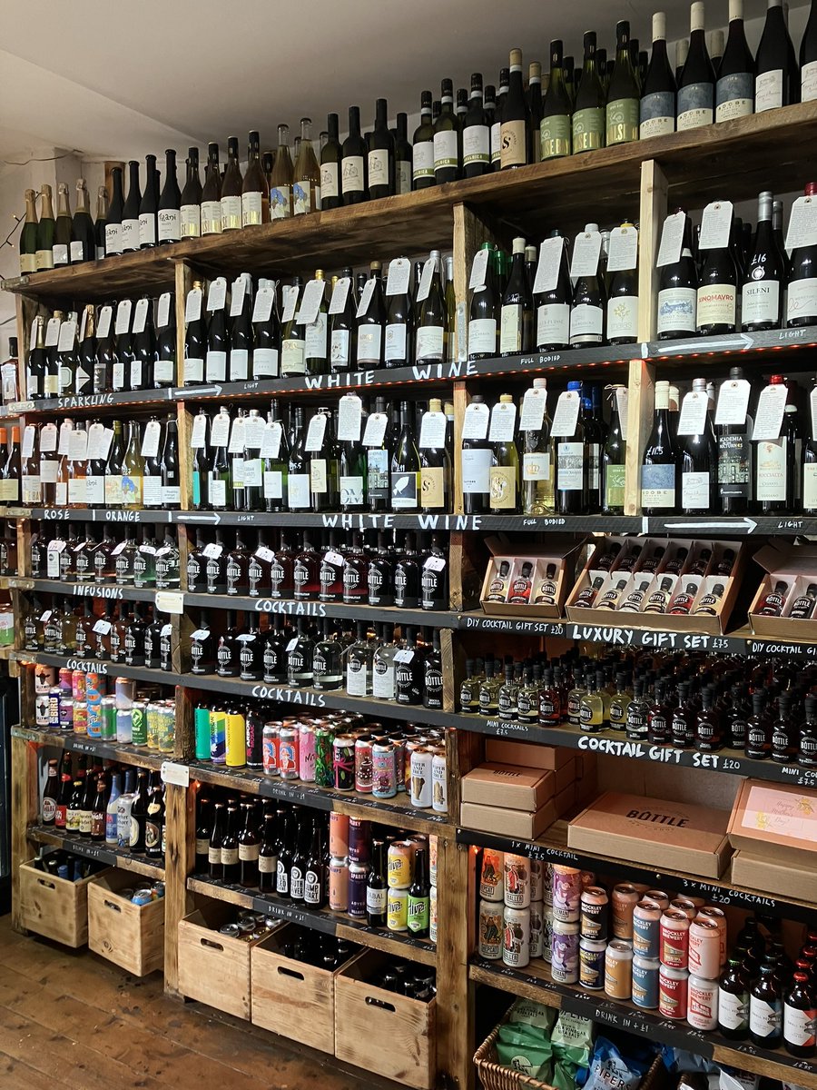 JaneCanDoSE4's tweet photo. Popped into @bottle_bar_shop to pick up some bottles of wine🍷as people round later today-excellent quality at a very good price-always enjoy having a chat with Xhulio-had some big groups coming in last night which 👍Check out &amp; SUPPORT #Catford #KeepOurIndieBizInBiz #UseOrLose https://t.co/Q5n27v29yk