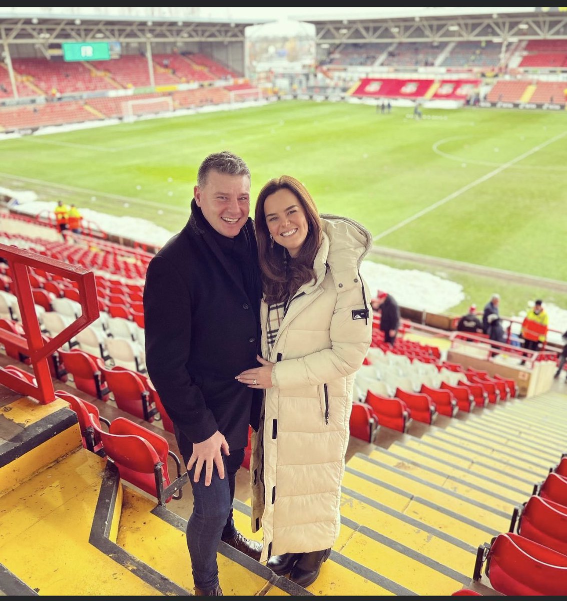 WTEPrinters's tweet photo. Wrexham vs Southend Utd. Thank you to my bestie @aimeephoenix for our invite to the box today ❤️⚽️ https://t.co/Bnkg2l9g6V