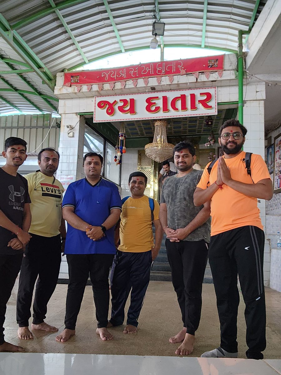 gauravruparelia's tweet image. બોવ સમય બાદ, ફાગણ ની પાંચમ ના રોજ મોજે દાતાર. જય સખી દાતાર..

#Datar #Morning #Trekking #junagadh #Fresh #Gujarat #India #mountains @DCF_Junagadh @CCF_Wildlife @JunagadhCcf @collectorjunag @DdoJunagadh #tracking