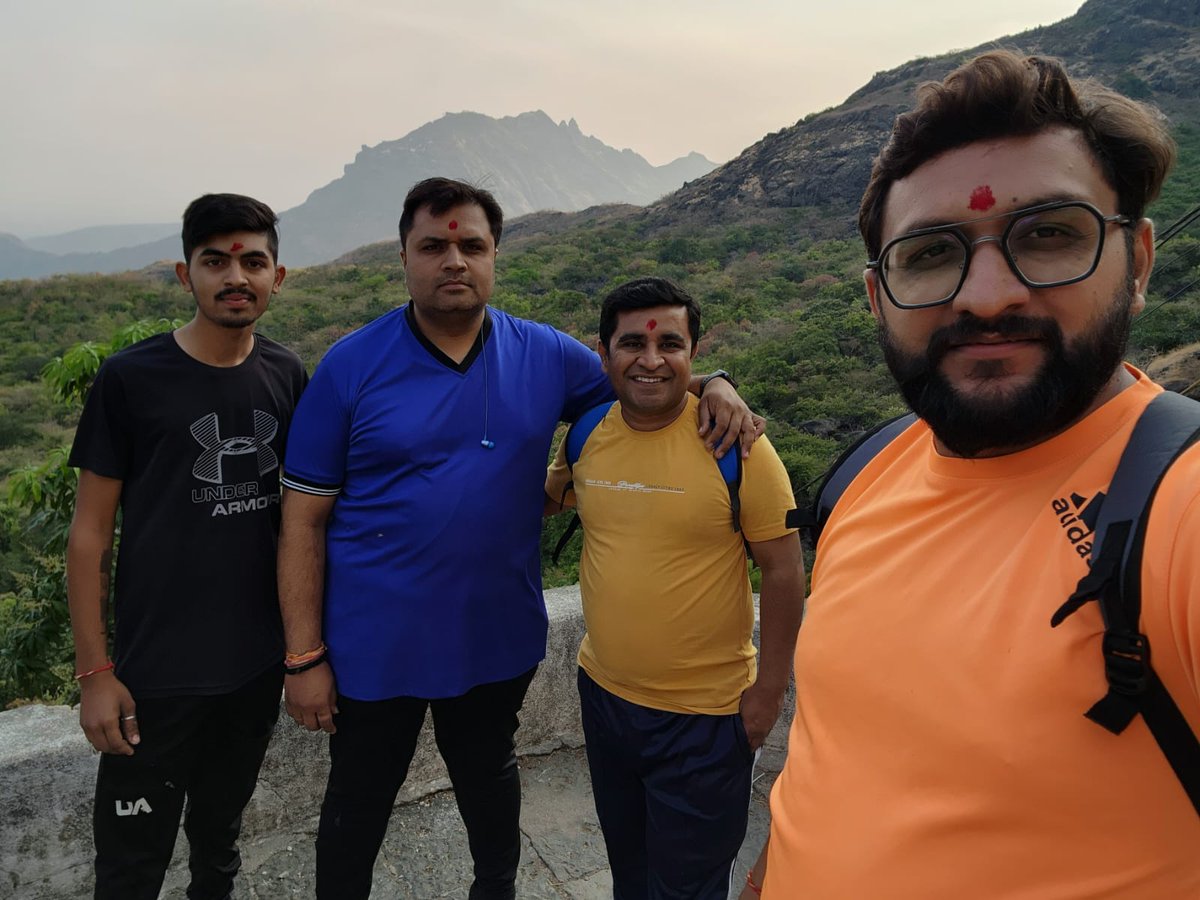 gauravruparelia's tweet image. બોવ સમય બાદ, ફાગણ ની પાંચમ ના રોજ મોજે દાતાર. જય સખી દાતાર..

#Datar #Morning #Trekking #junagadh #Fresh #Gujarat #India #mountains @DCF_Junagadh @CCF_Wildlife @JunagadhCcf @collectorjunag @DdoJunagadh #tracking