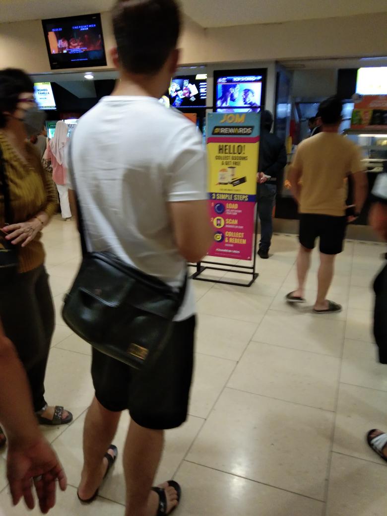 Nonoi_04's tweet photo. Many nice guys around. Cuci mata. 😍
#handsomeguys
#nicelook
#handsome
#BoysLove https://t.co/A69tOX01QL
