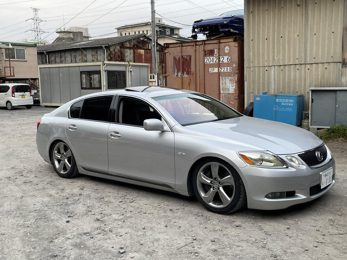 たかひろ tweet media